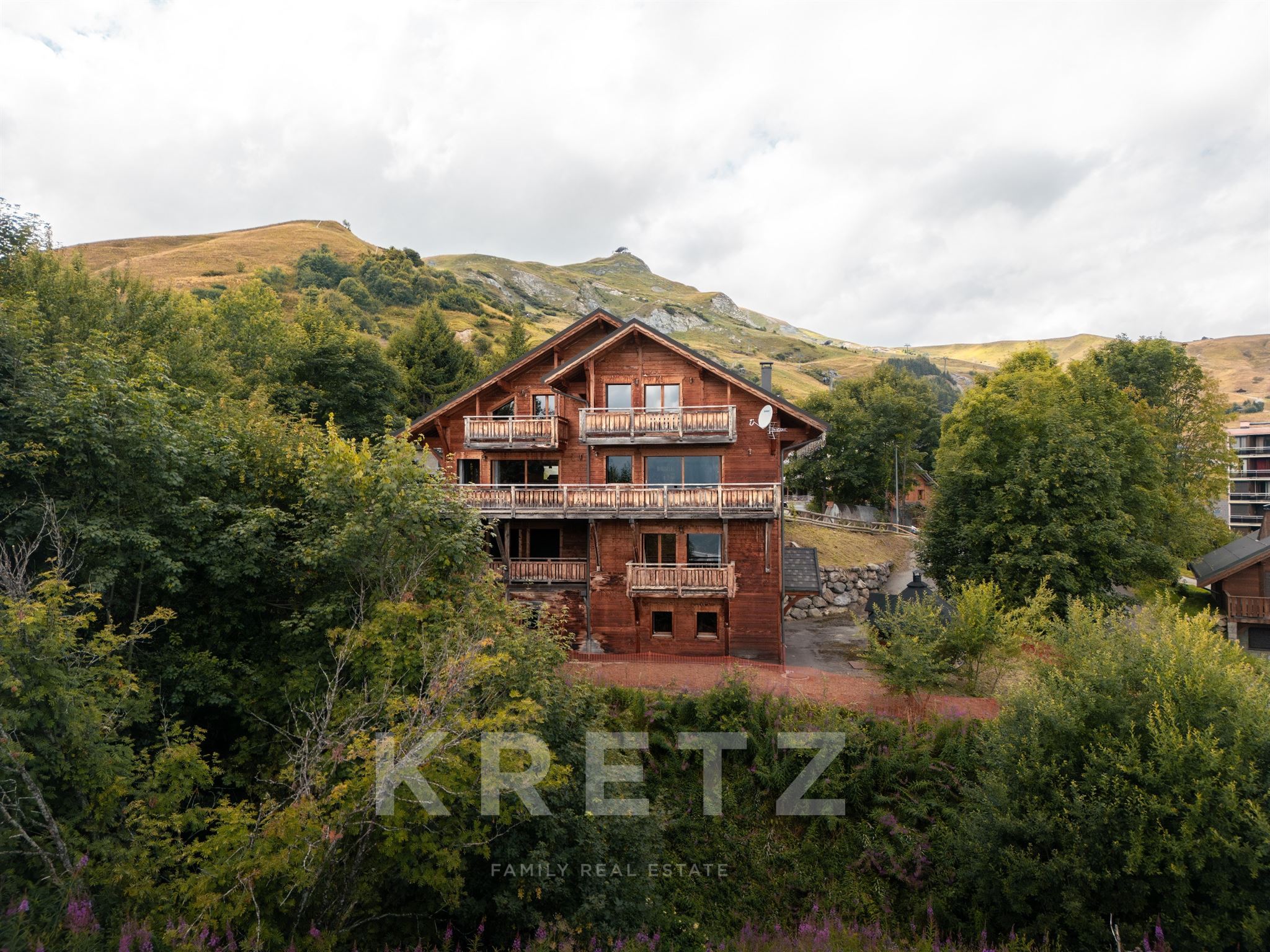 Exceptional Chalet, La Toussuire Altitude 1850m. French Alps