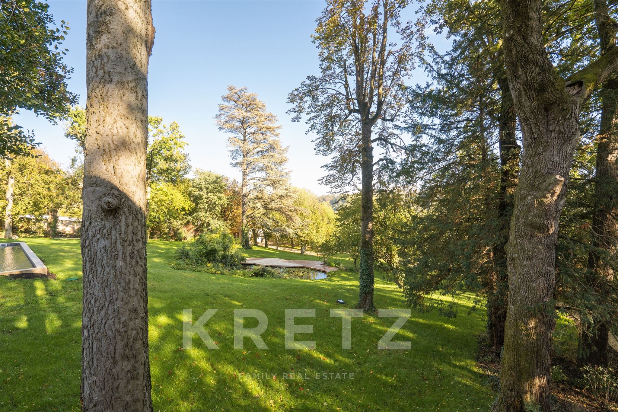 Propriété de prestige en bord de Saône