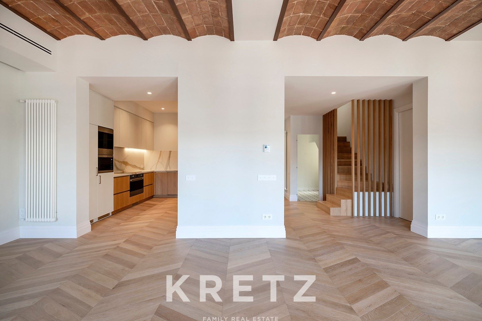 Spacious Duplex Penthouse Modernist Apartment on Rambla Catalunya