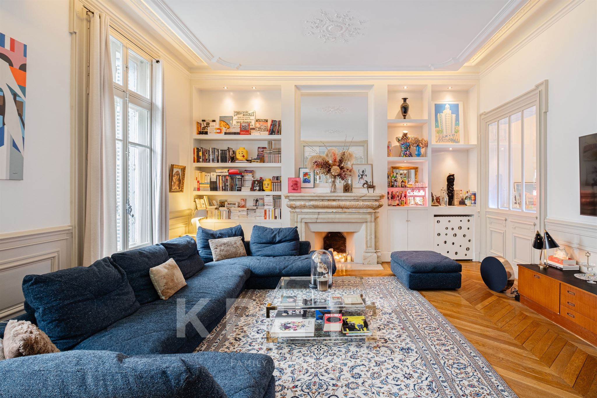 EXCLUSIVE TO LYON'S 6TH ARRONDISSEMENT – FOCH / PUVIS DE CHAVANNES – AIR-CONDITIONED APARTMENT FOR ENTERTAINING / 4 BEDROOMS