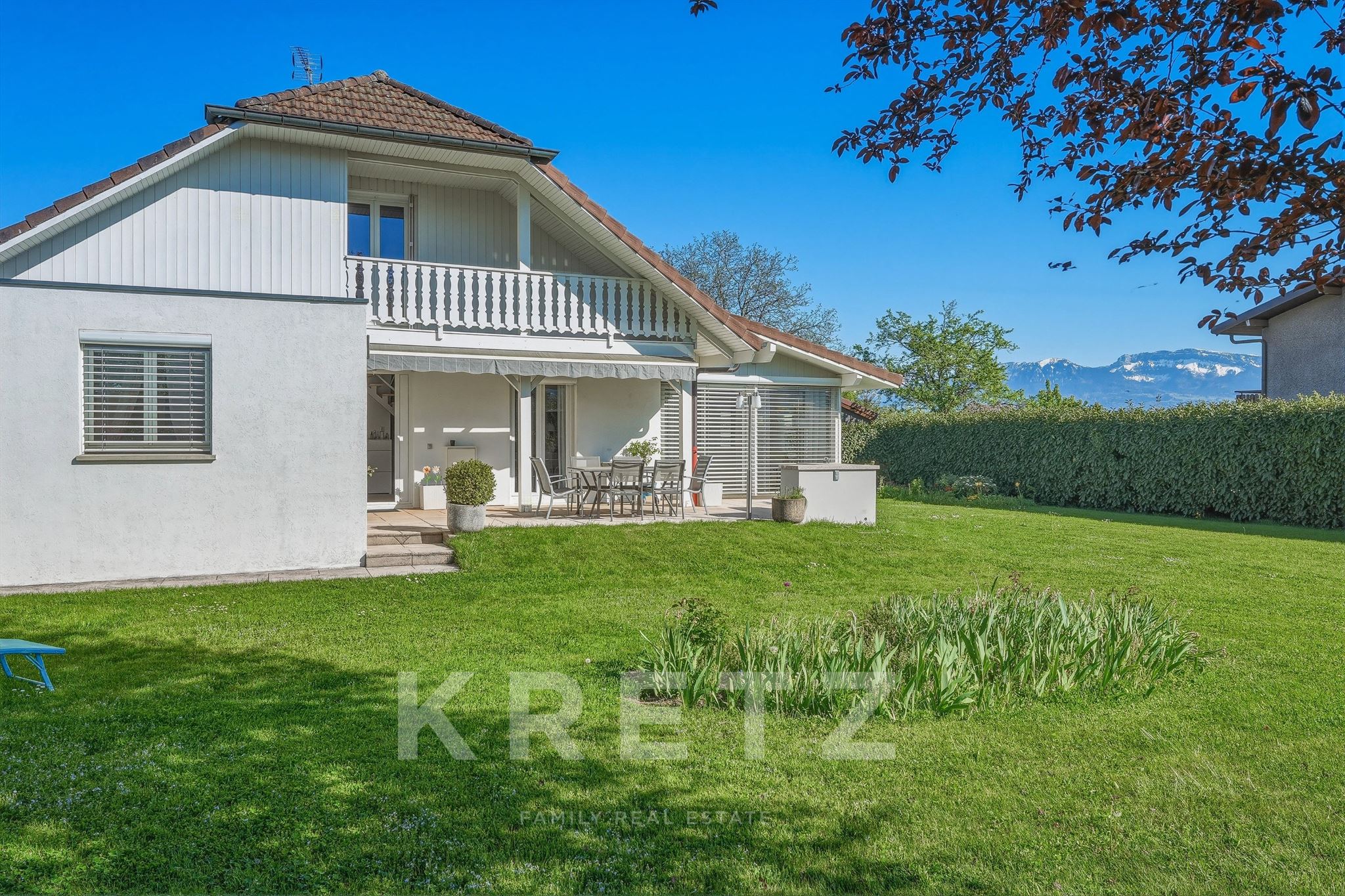 ARTHAZ-PONT-NOTRE-DAME: RENOVATED DETACHED HOUSE - 150 SQM - 700 SQM PLOT