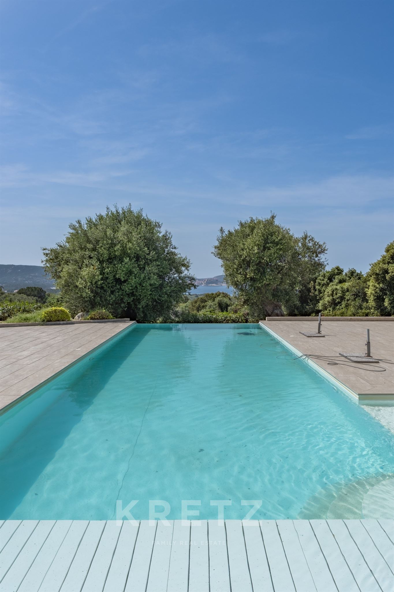 Lumio, haute Corse, Villa avec piscine et vue sur mer à vendre