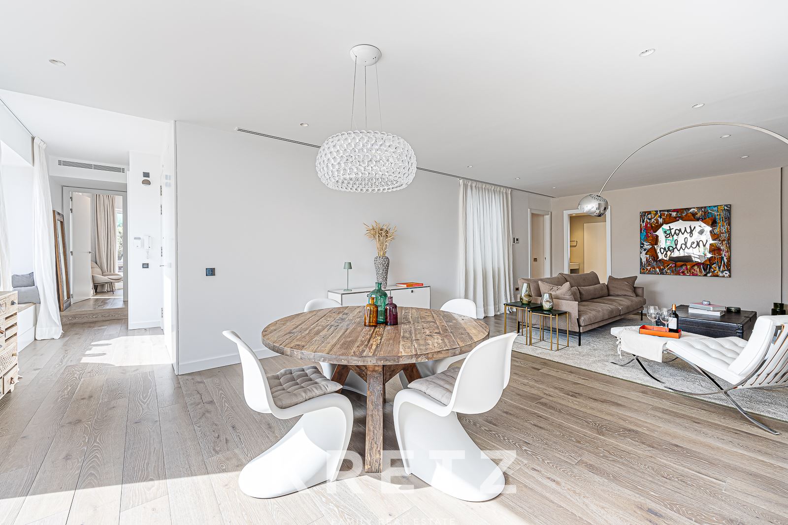 Penthouse with large terrace in Eixample Dreta