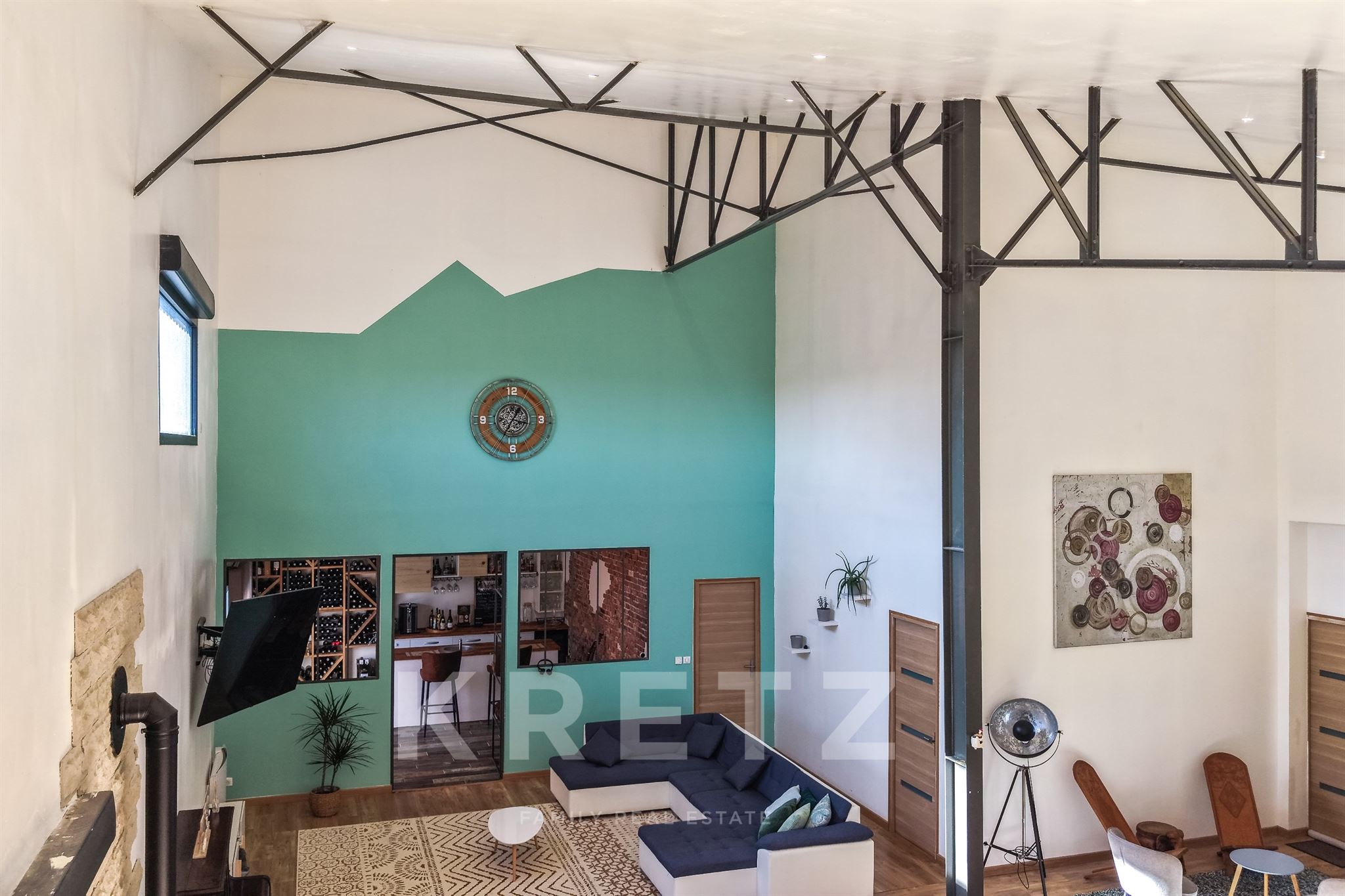 Single-storey loft