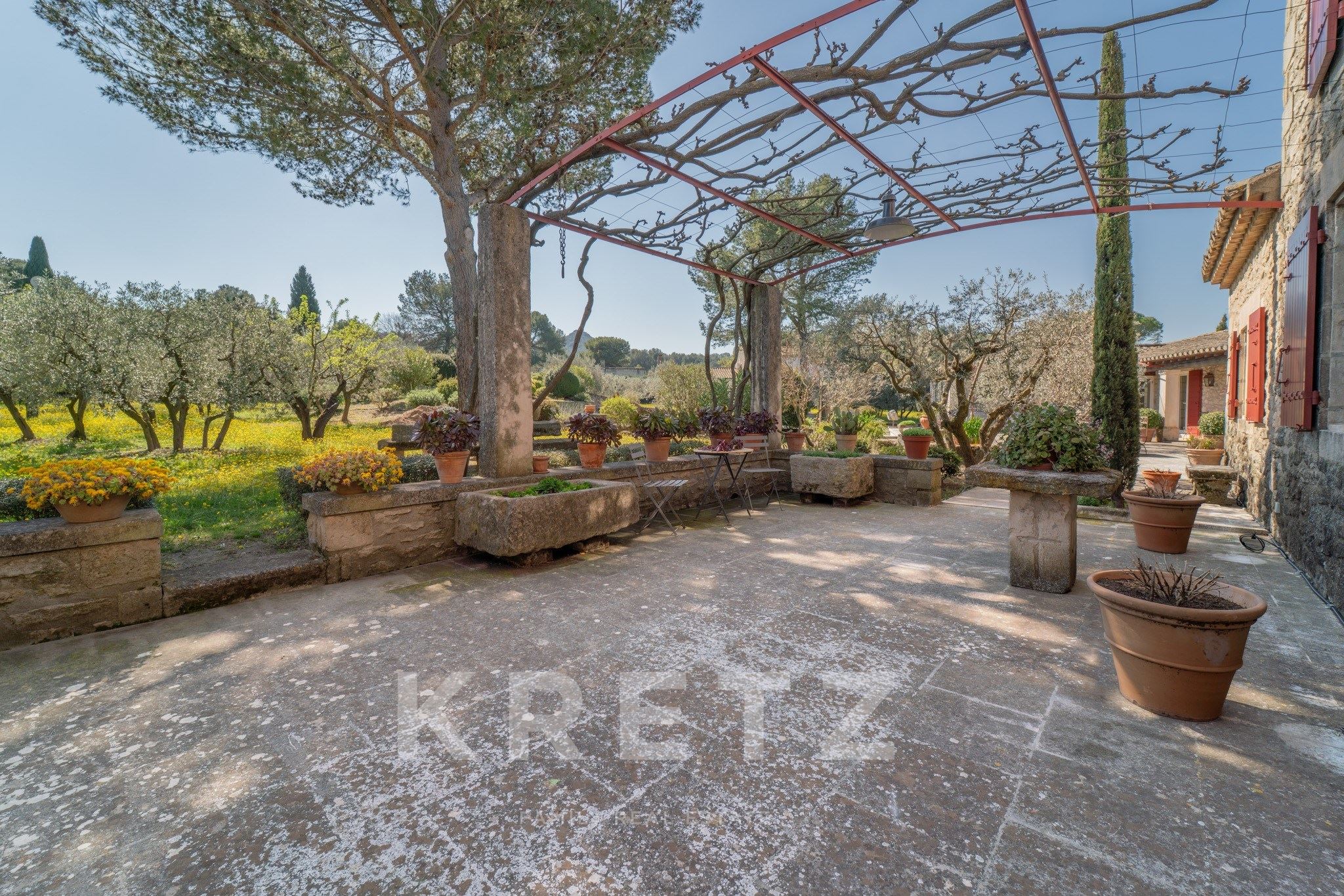 Exceptional Property in the Heart of the Alpilles – Saint-Rémy-de-Provence