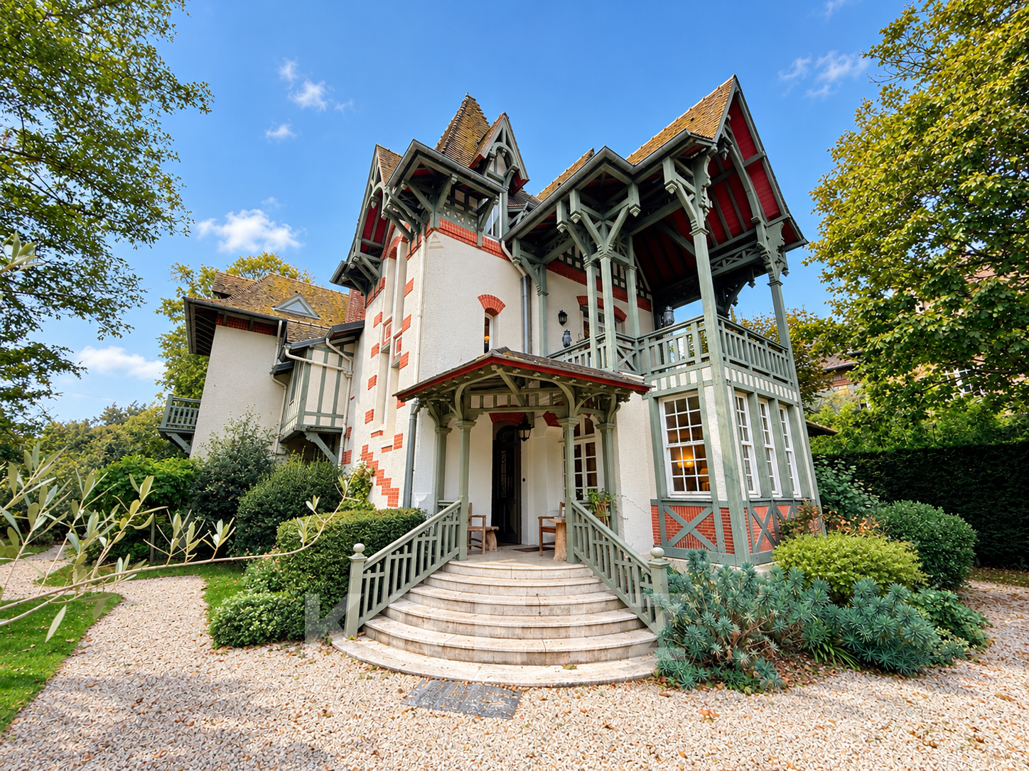 Deauville – An Iconic Belle Époque Villa with 1,350 sqm of Landscaped Gardens and a Guest House.