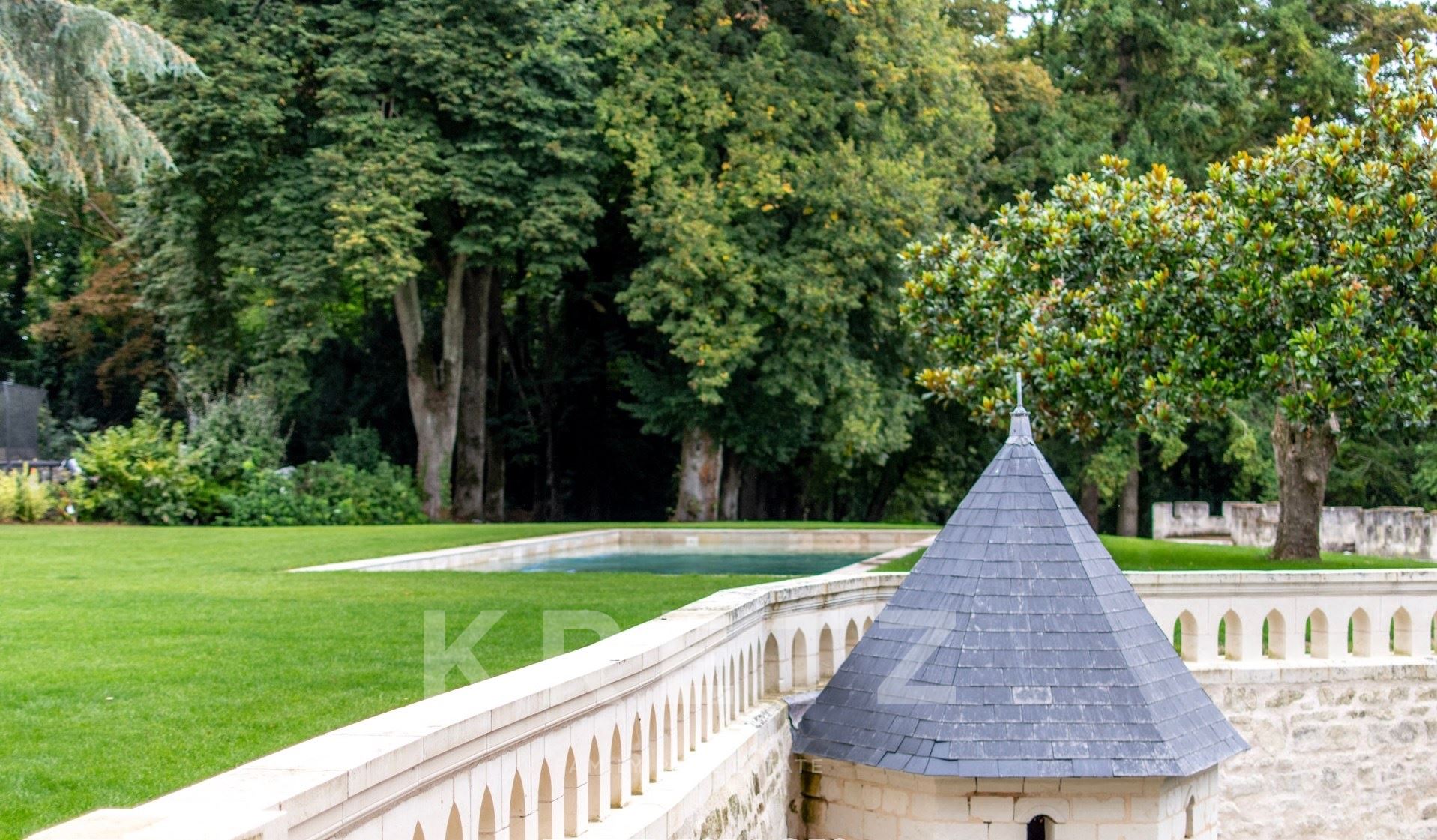 Stunning château in the heart of the Saumur town