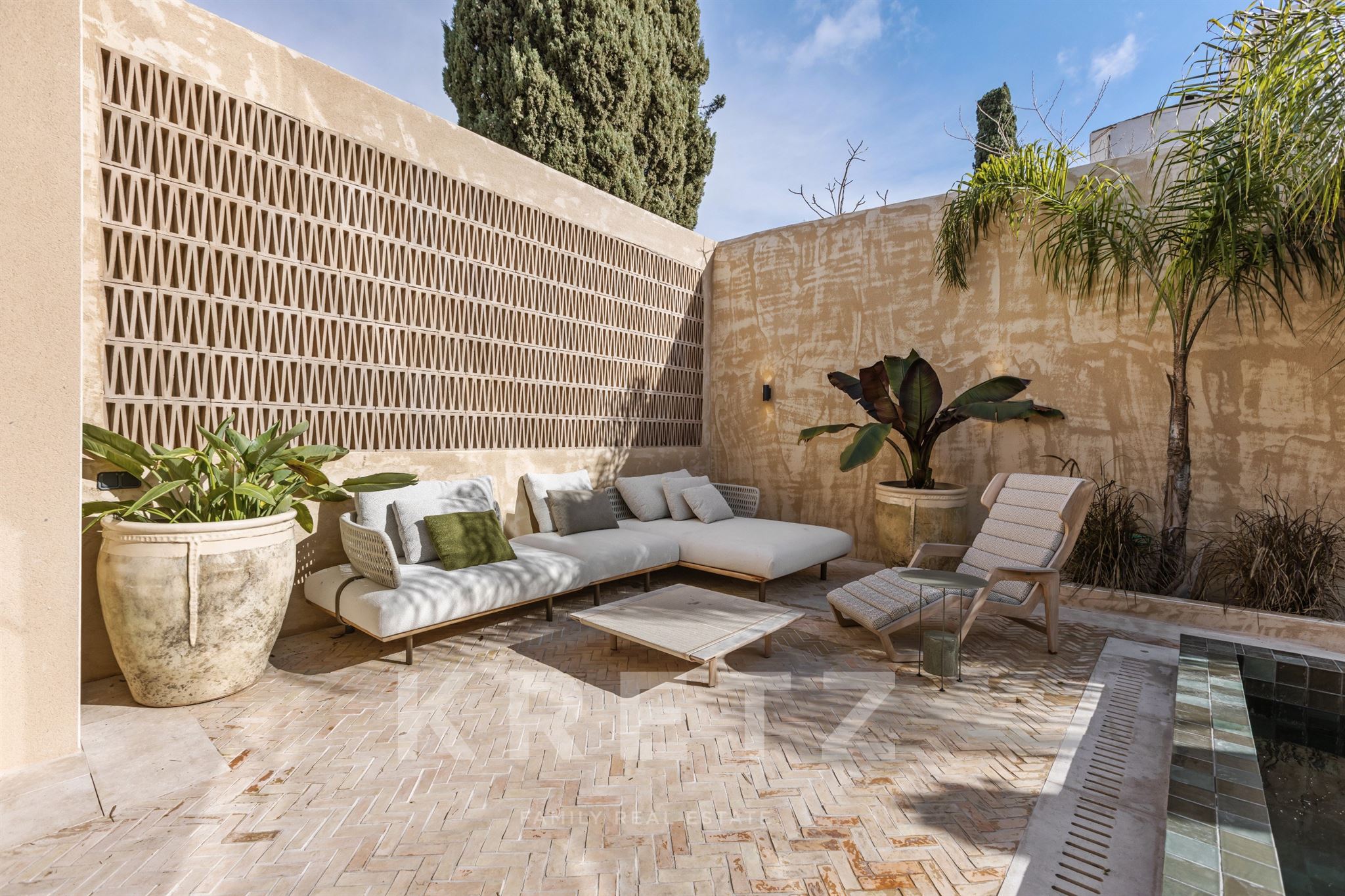 Exceptional contemporary home in the heart of Sanary-sur-Mer