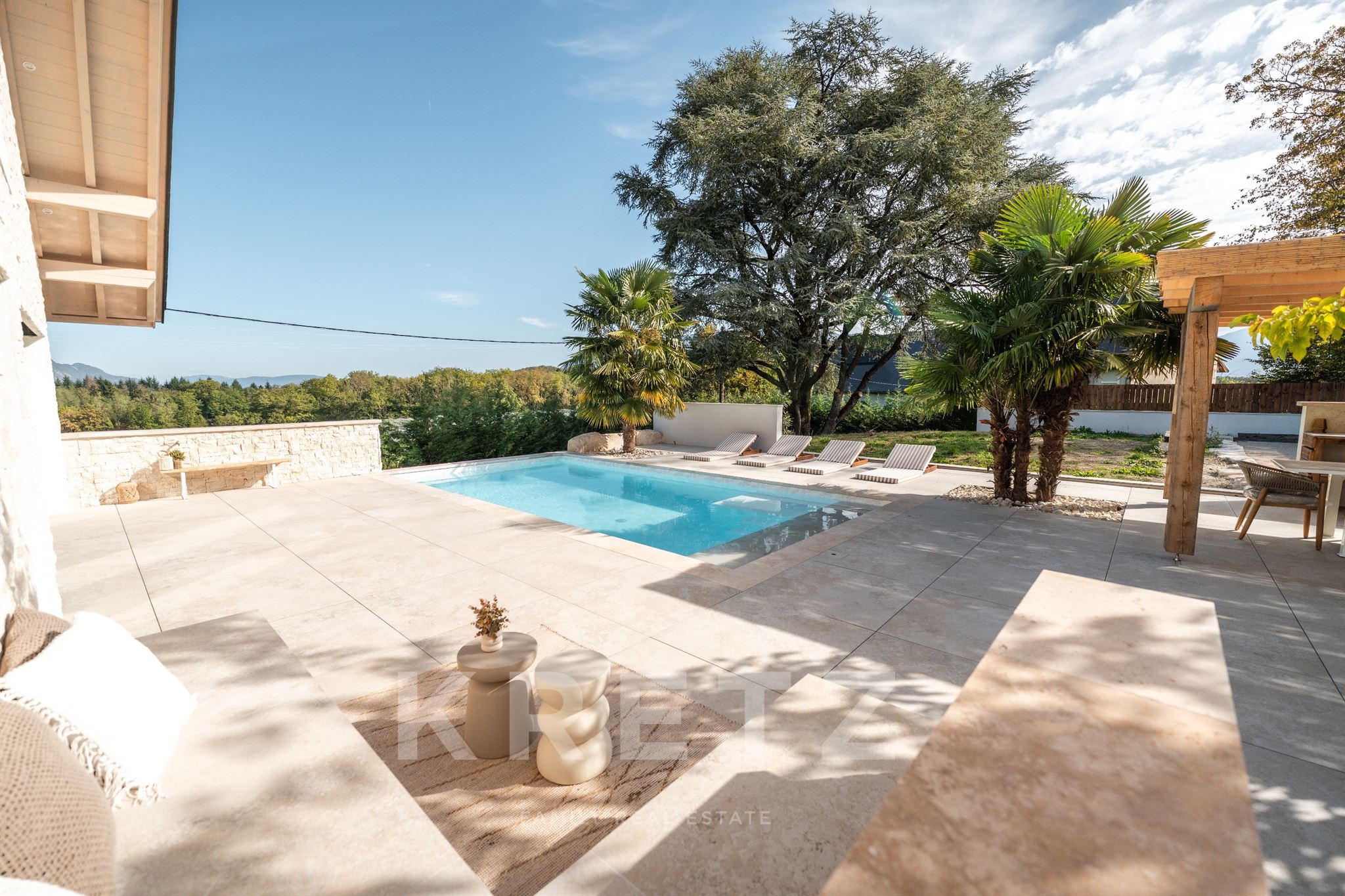 Espectacular propiedad contemporánea de obra nueva con vistas panorámicas — Chambéry | Kretz Real Estate