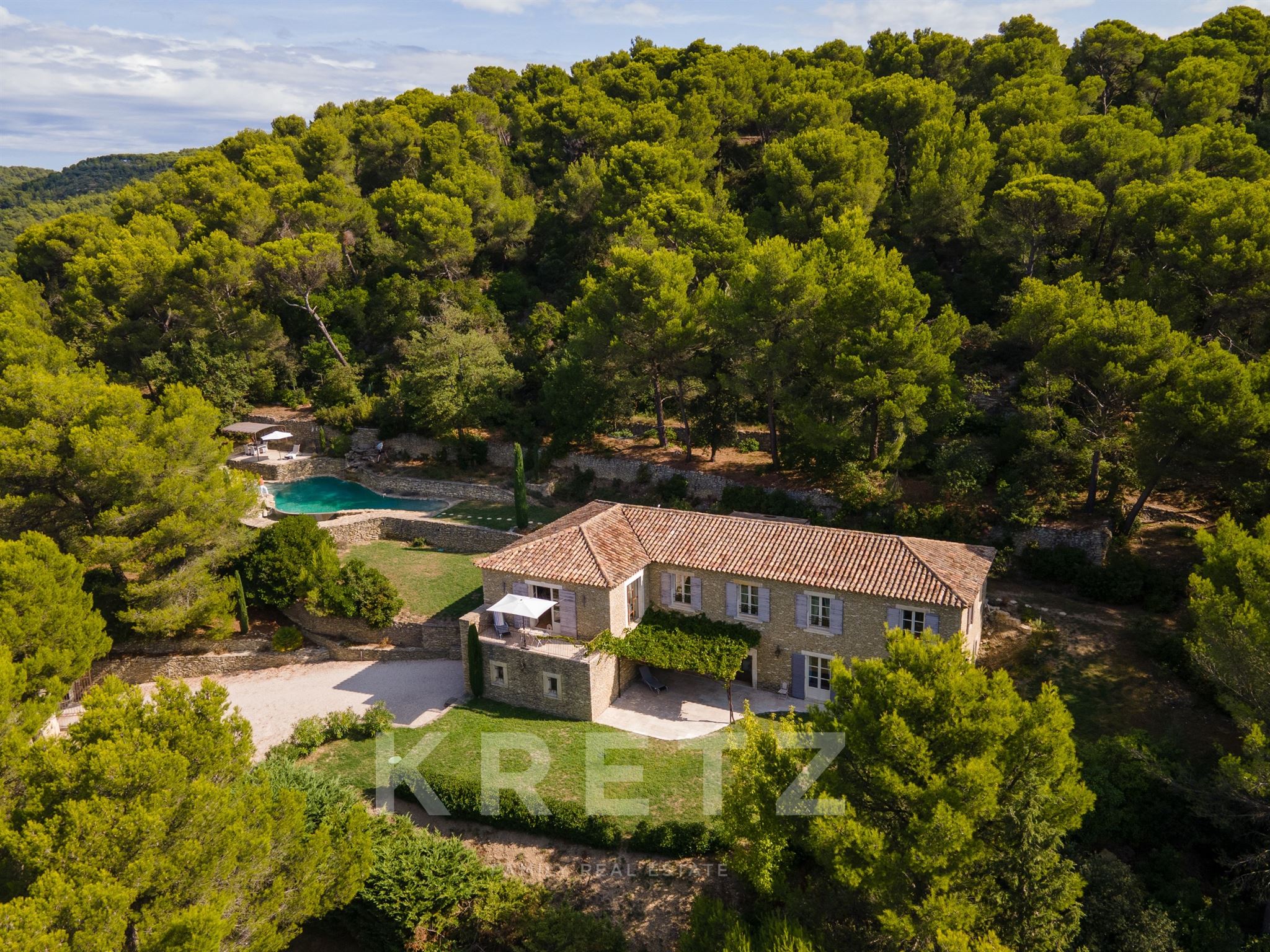 300m² property - Saumane-de-Vaucluse (Luberon)