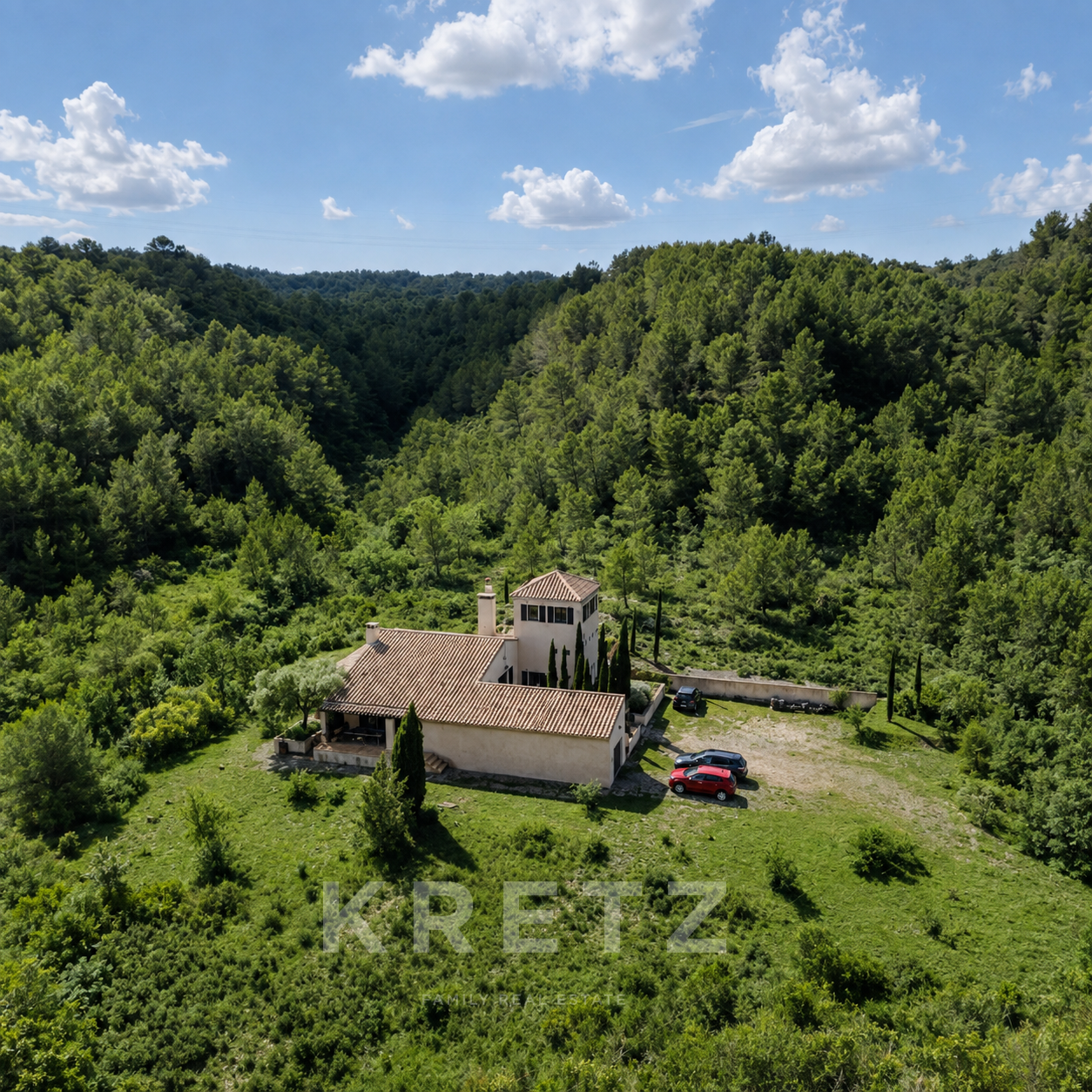 Maison d'architecte écologique 3 chambres 180 m² terrain 1,3 ha piscinable.