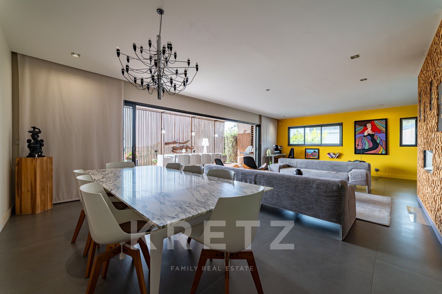 Exceptional villa with view