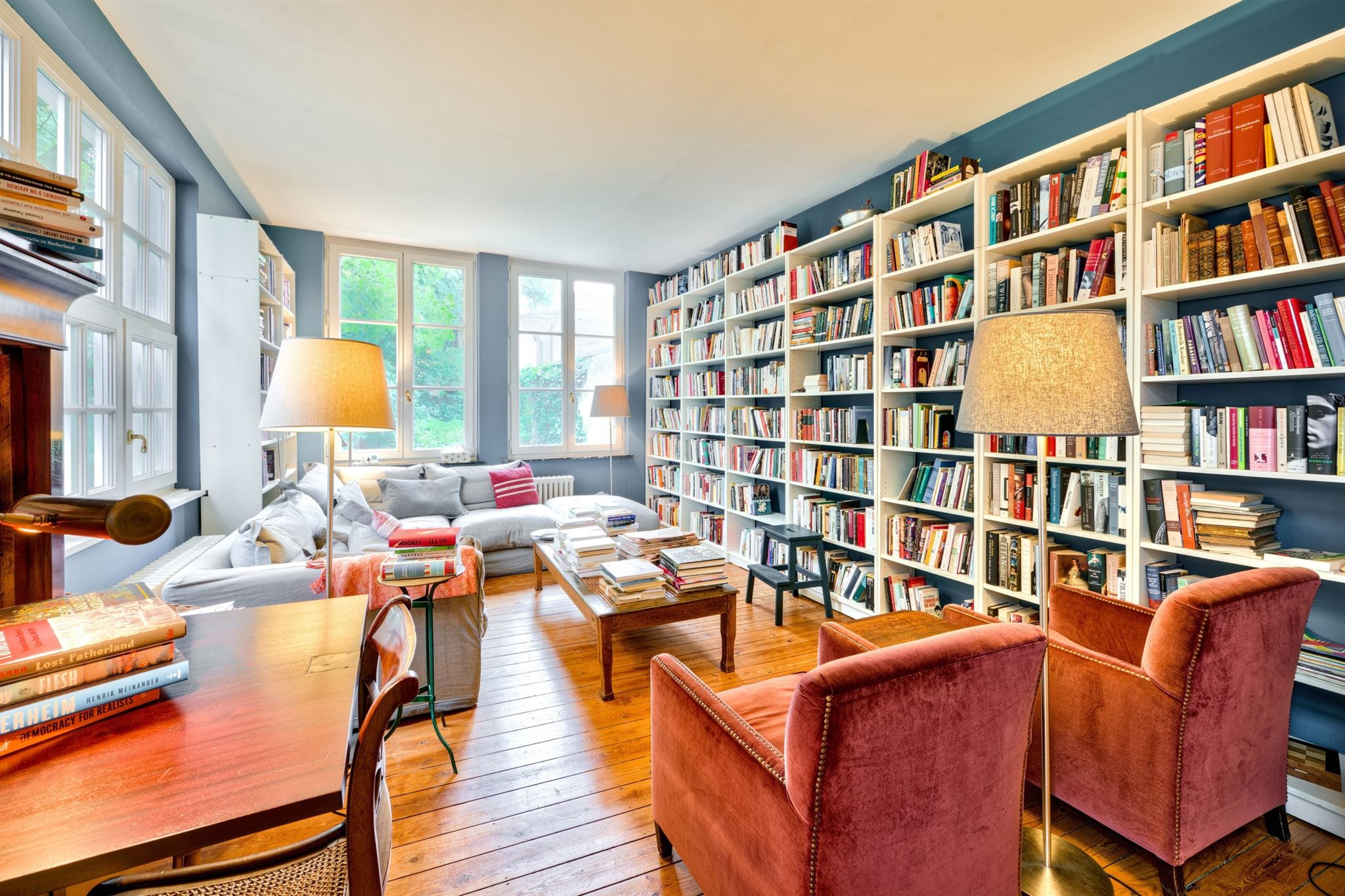 Parvis Saint Pierre Charming house