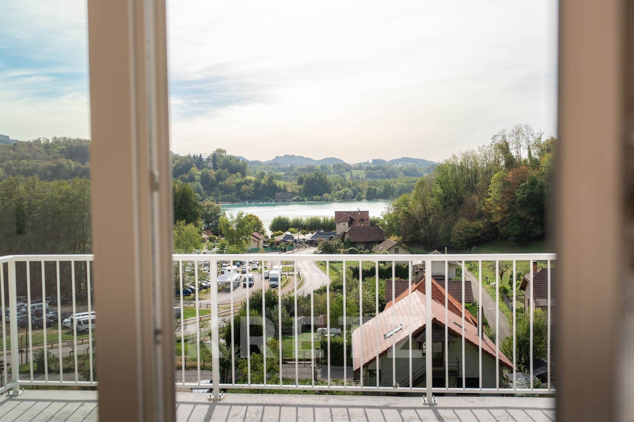 Casa con acceso al lago de Aiguebelette y vistas despejadas