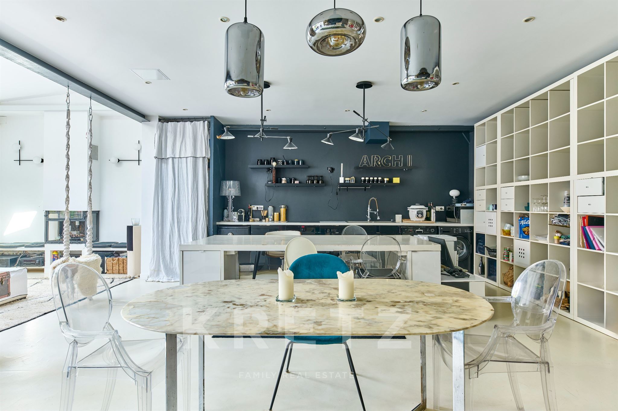 Colombes - Maison type loft avec piscine