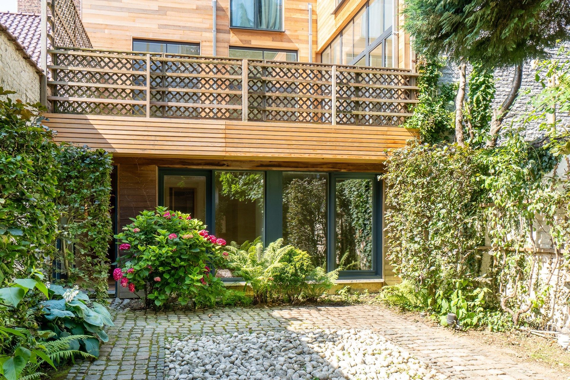 Loft d'exception avec terrasse unique au Châtelain.