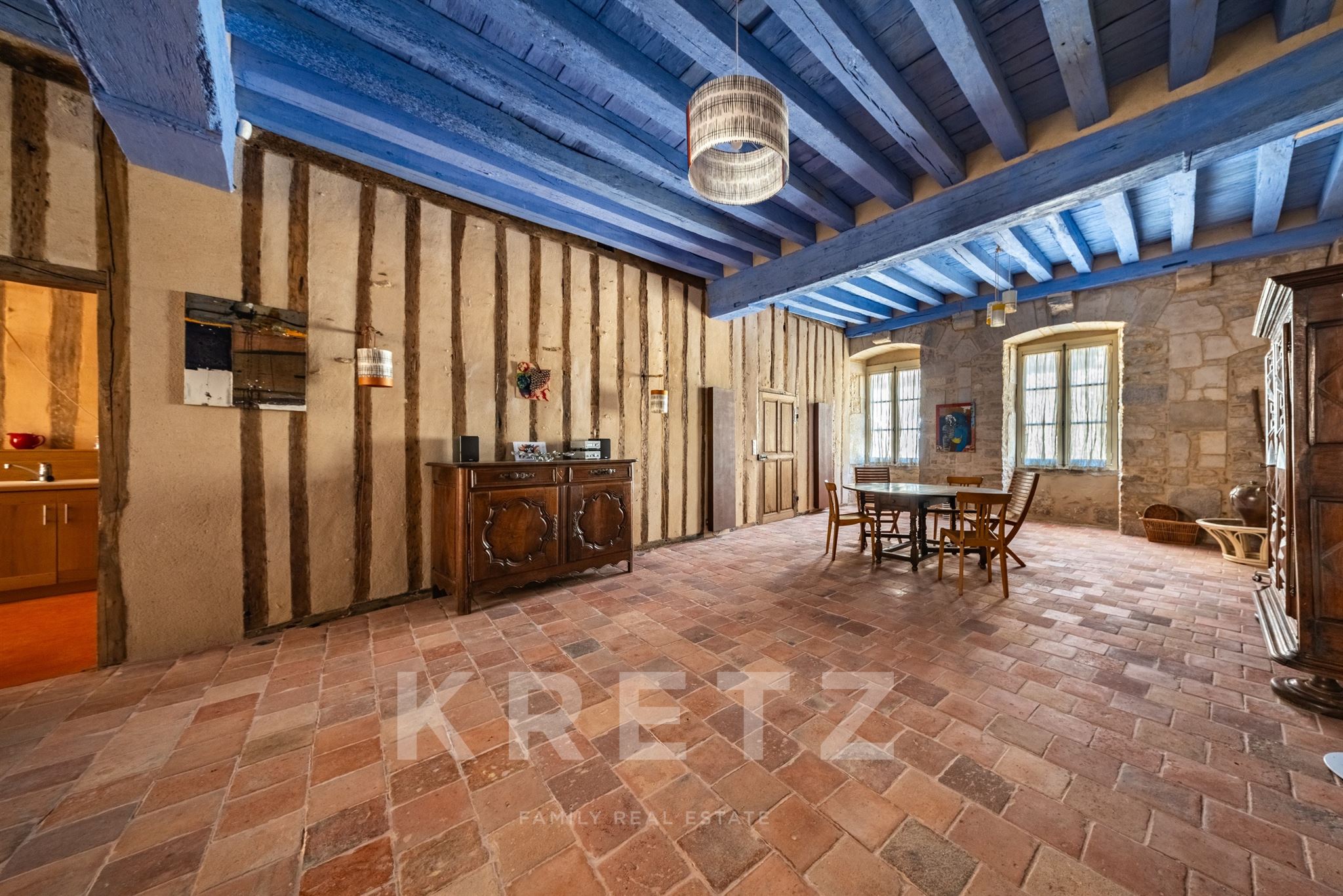 VEZELAY, Burgundy - Exceptional 15th - Century Historic Townhouse with Panoramic Views
