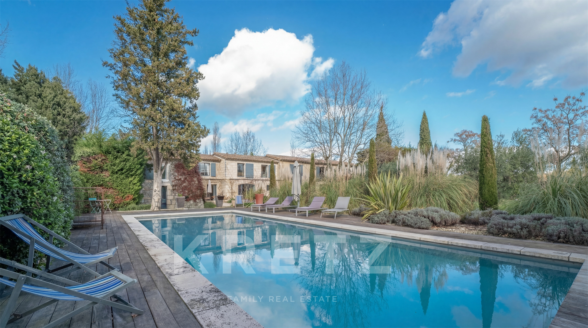 Authentic Provençal Mas with Timeless Charm