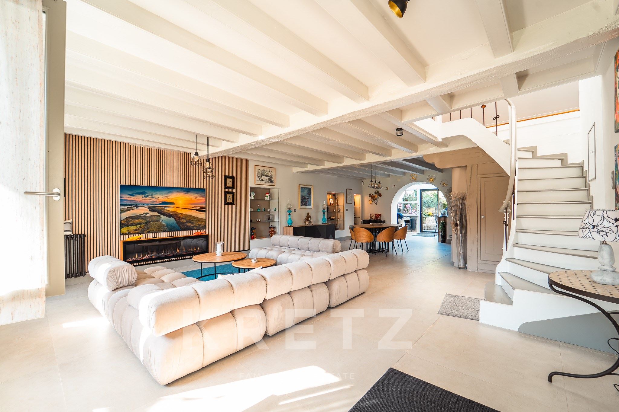 Adresse d’exception face au Mail – Maison élégante avec jardin et vue mer
