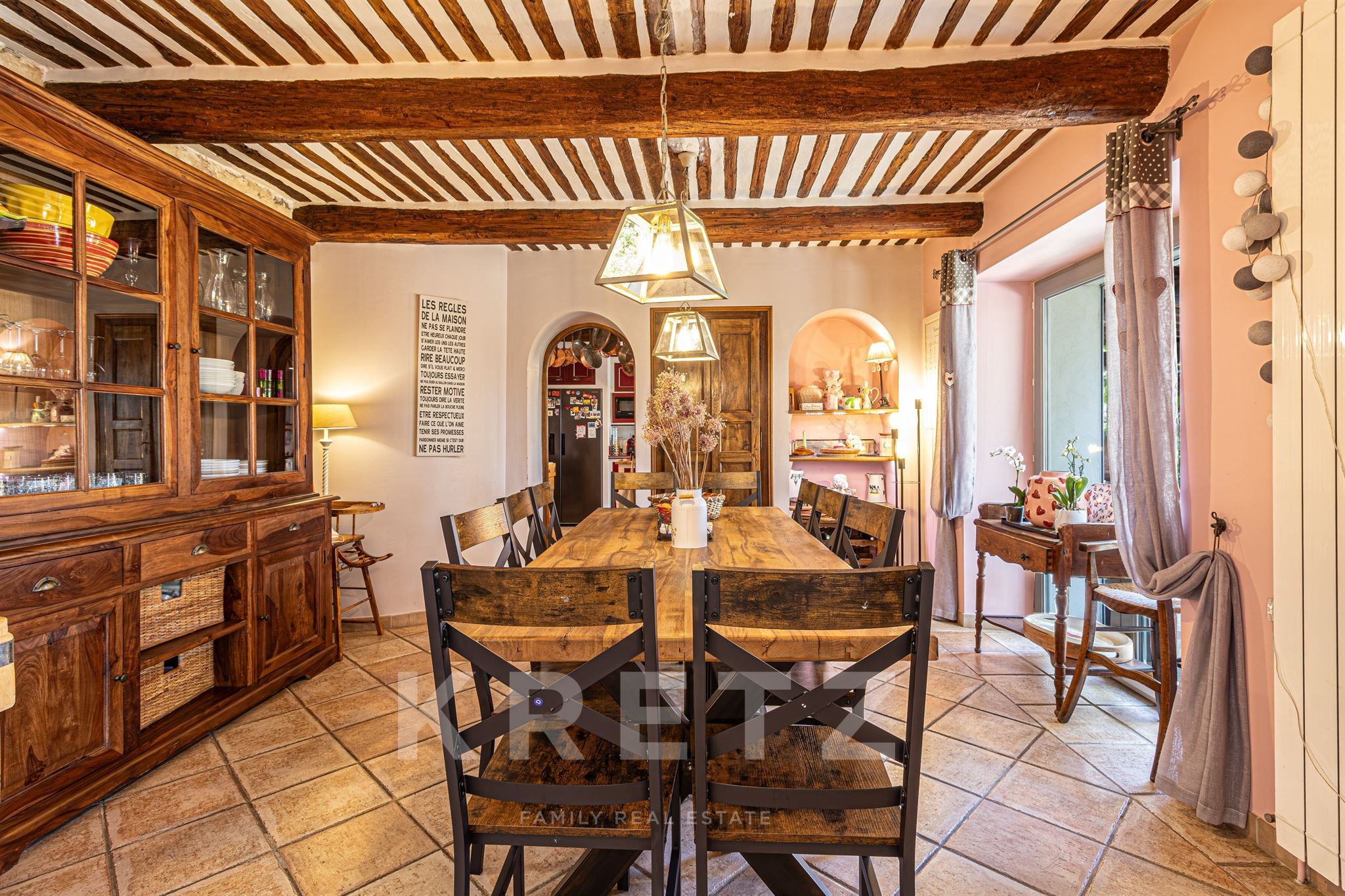 Vaison-la-Romaine – Propiedad de piedra en venta con vistas panorámicas sobre Vaison-la-Romaine