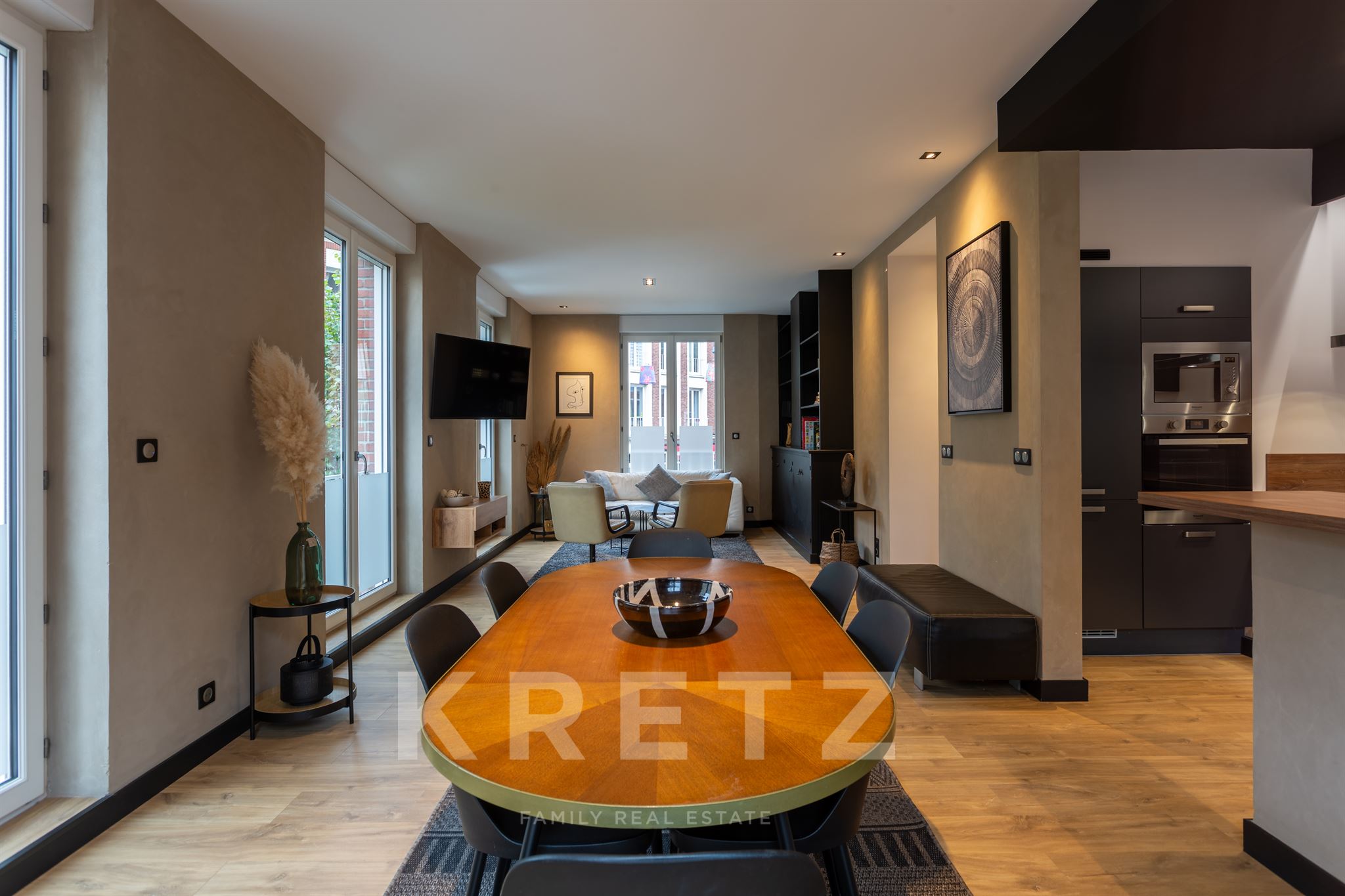 Furnished apartment facing the Cathedral